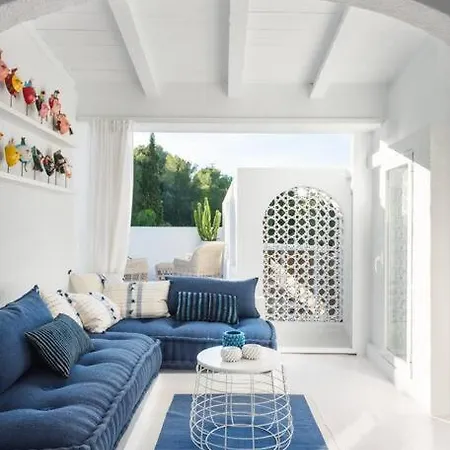 House With Pool And Big Porch Villa *